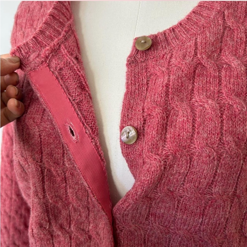 Appleseed's Y2K Style Grannycore Pink Cable Knit 100% Wool Cardigan Sweater PL. - Picture 9 of 9